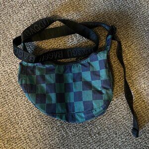 Baggu – Small Nylon Crescent Bag – Navy Green Check